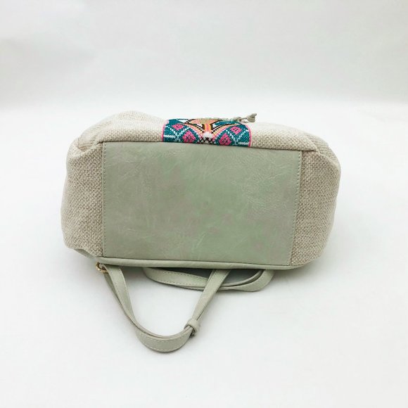 Jen and Co. Tribal Back Pack Vegan Leather Embroidered Woven Pattern Ivory Cream - Picture 3 of 7
